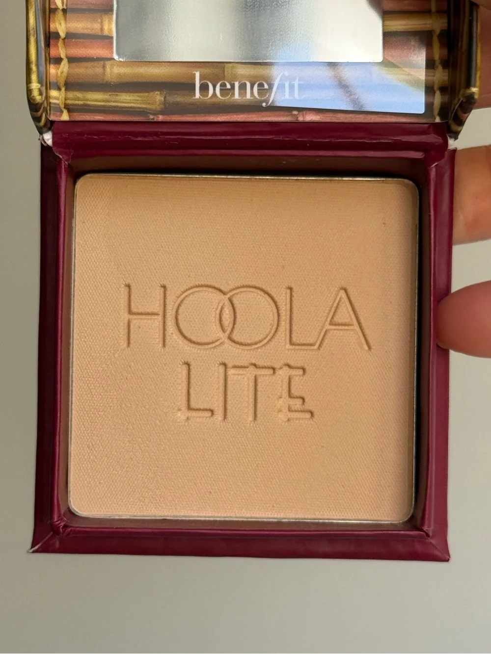 Benefit Hoola Lite Bronzer